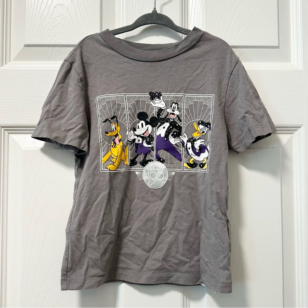 Disney Parks 100th Annvrsry Mickey & Friends 100 Yrs of Wonder Kids T-Shirt S